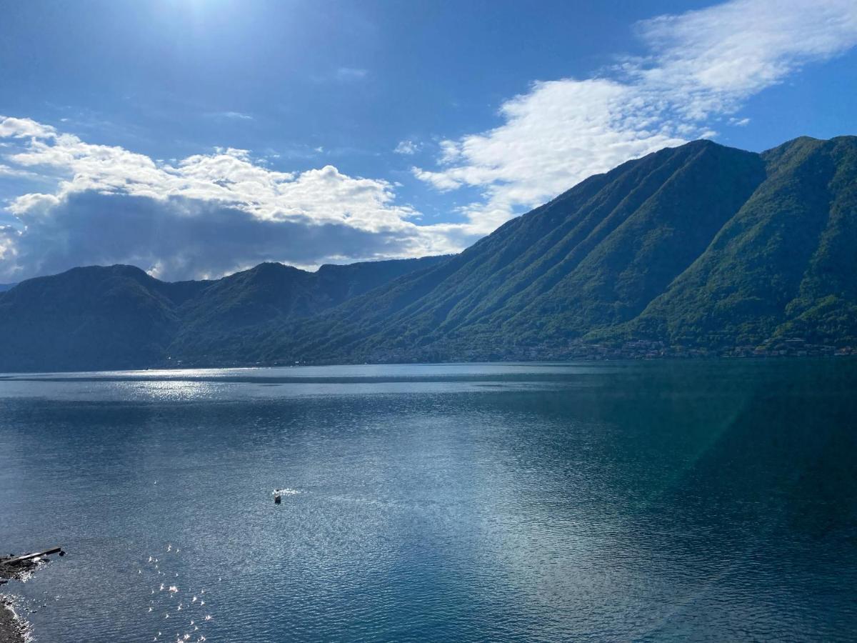 Paolo'S Home - Overlooking The Lake Colonno エクステリア 写真